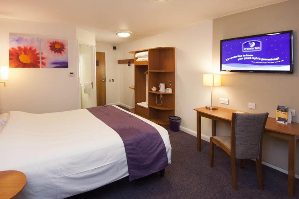 Premier Inn Hemel Hempstead Central Extérieur photo