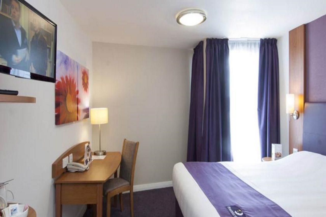 Premier Inn Hemel Hempstead Central Extérieur photo